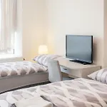 High Floor 2br Downtown With Danube View Balcony Parking Available Lejlighed Bratislava