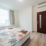 High Floor 2br Downtown With Danube View Balcony Parking Available Appartamento Bratislava
