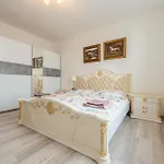 Appartamento High Floor 2br Downtown With Danube View Balcony Parking Available *