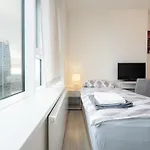 Apartmán High Floor 2br Downtown With Danube View Balcony Parking Available