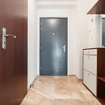 Apartmán High Floor 2br Downtown With Danube View Balcony Parking Available Bratislava