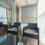 Apartamento High Floor 2br Downtown With Danube View Balcony Parking Available