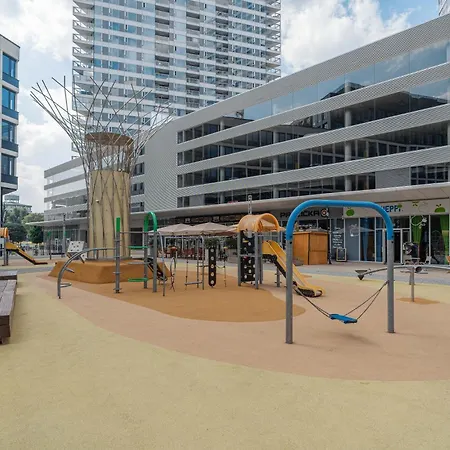 High Floor 2br Downtown With Danube View Balcony Parking Available Apartment *