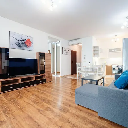 Appartamento High Floor 2br Downtown With Danube View Balcony Parking Available Bratislava