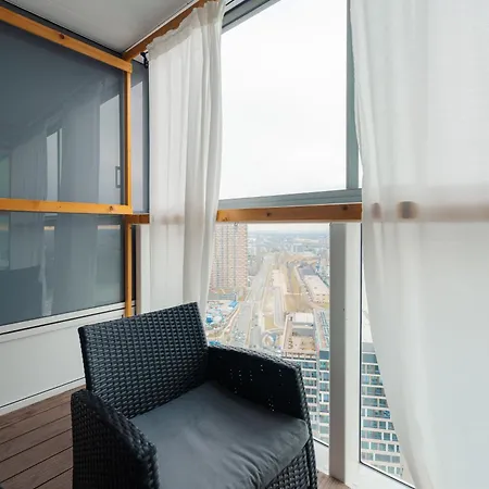 High Floor 2br Downtown With Danube View Balcony Parking Available Pressburg