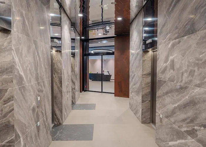 Appartement High Floor 2br Downtown With Danube View Balcony Parking Available Bratislava