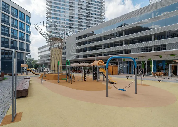 High Floor 2br Downtown With Danube View Balcony Parking Available Appartement *