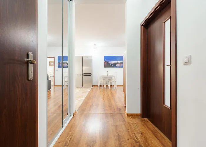 High Floor 2br Downtown With Danube View Balcony Parking Available Apartment Bratislava