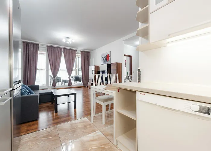 High Floor 2br Downtown With Danube View Balcony Parking Available Appartement Bratislava