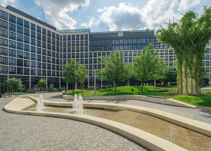 High Floor 2br Downtown With Danube View Balcony Parking Available Apartmán Bratislava